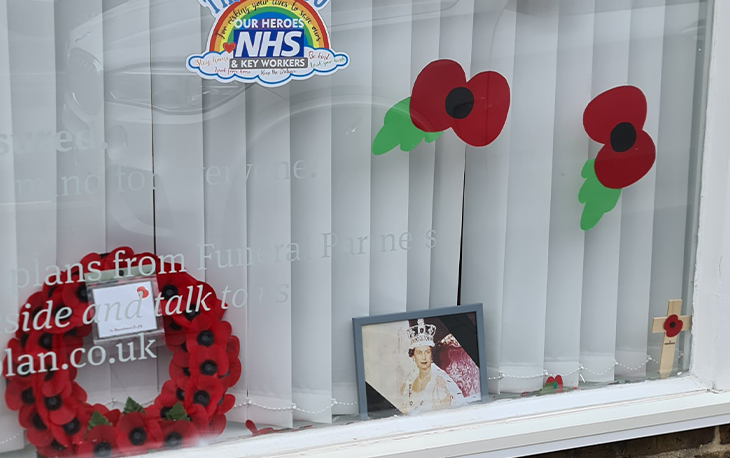 2022 Remembrance Window Display Alfred Smith Funeral Directors