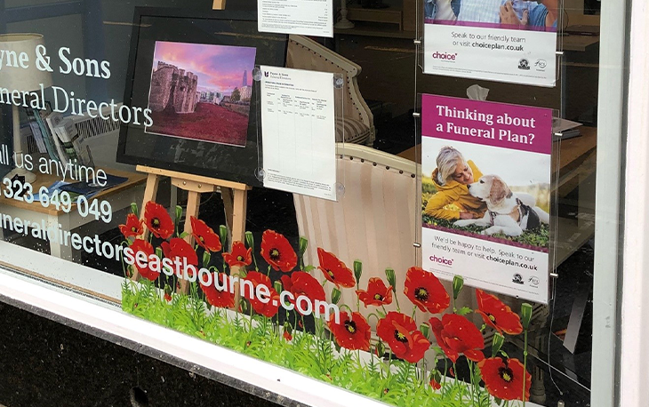2022 Remembrance Window Display - Payne & Sons Funeral Directors